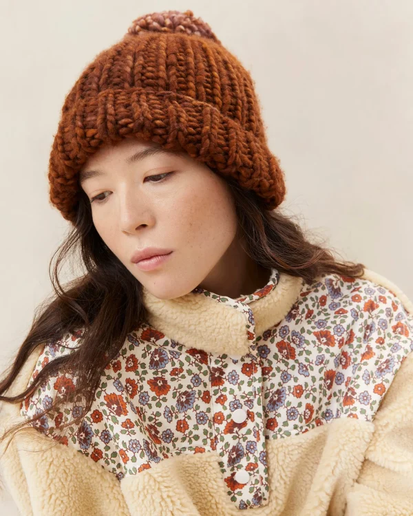 Hot Ava Knit Pompom Hat Accessories