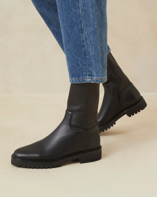Clearance Danny Mid Lug Boot Boots