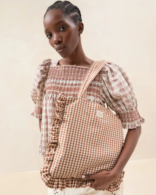 Discount Justine Ruffle Tote Totes